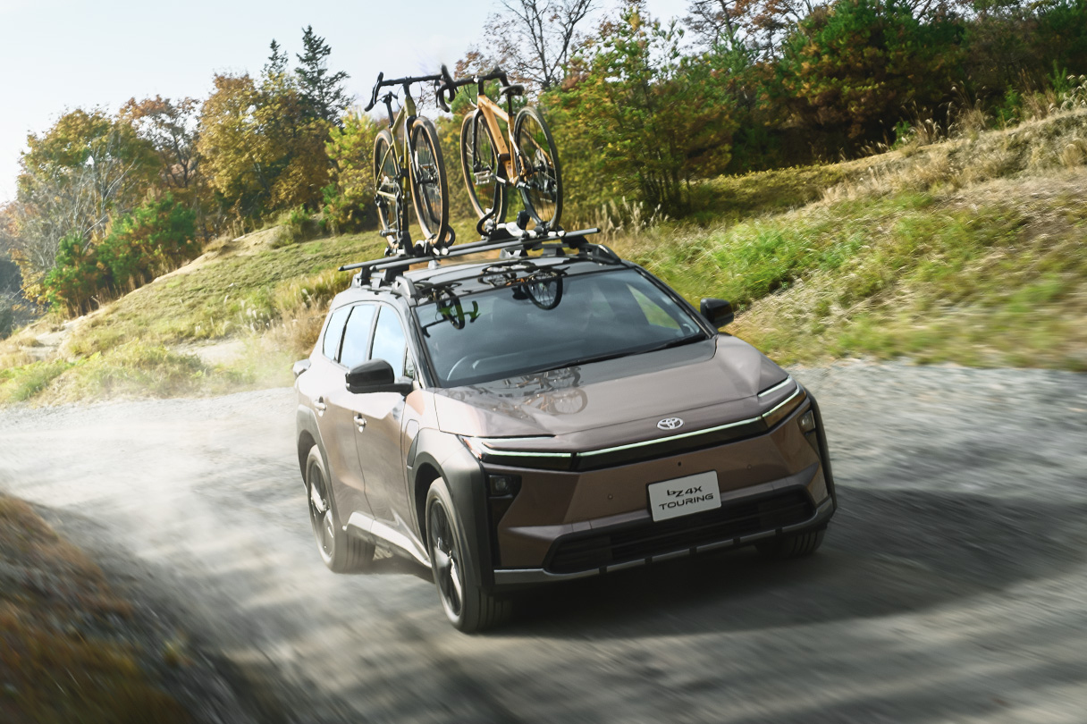 bz4xtouring_top_img05