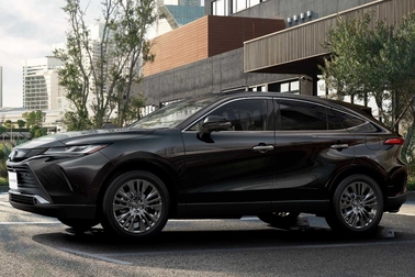 Z“Leather Package”（ハイブリッド・2WD）